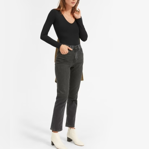 NWT Everlane Black Longsleeve V-Neck Bodysuit - Picture 9 of 13